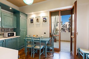 3012 Carra Apartment by Barbarhouse