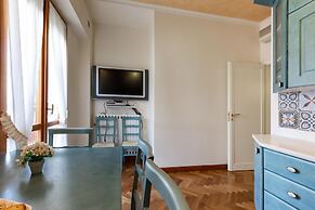 3012 Carra Apartment by Barbarhouse