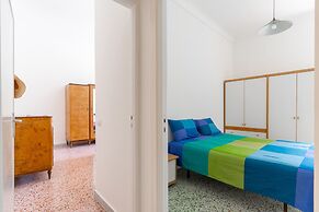 2970 Casa Spritti by Barbarhouse