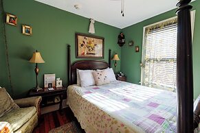 Alling House