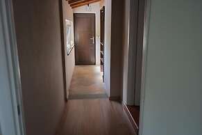 2-bed Borgo val di Taro Apt w/ Private Terrace