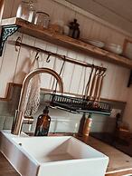 Stunning Shepherd's Hut Retreat, North Devon