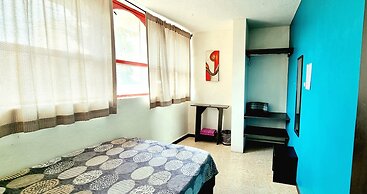 HoM Balderas - Hostel