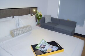 Le Mansion Senopati Hotel