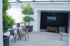 Le Mansion Senopati Hotel