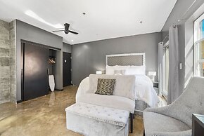 Outstanding En Suite Studio