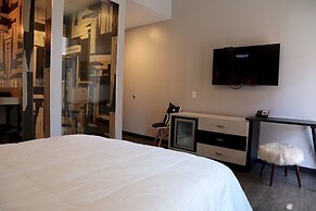 Outstanding En Suite Studio