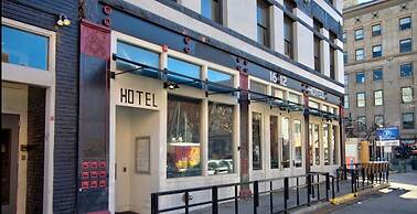 Cozy En Suite Studio