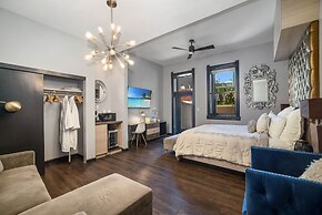 Pleasant En Suite Studio