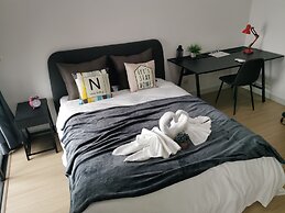 Continew Residence by HomeBrickz