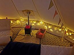 Luxury 5m Bell Tent With log Burner Near Whitby