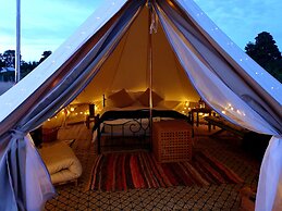 Luxury 5m Bell Tent With log Burner Near Whitby