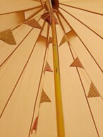 5m xl Bell Tent With log Burner, Near Whitby