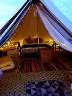 5m xl Bell Tent With log Burner, Near Whitby