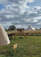 5m xl Bell Tent With log Burner, Near Whitby