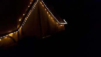 6m Bell Tent With log Burner, Located Near Whitby