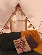 6m Emperor Tent, Near Whitby, With log Burner