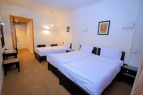 Cleopatra Hotel