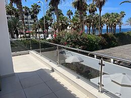 Luxury 4 bedroom villa with jacuzzi