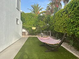 Luxury 4 bedroom villa with jacuzzi