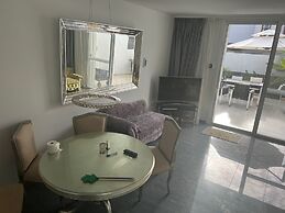 Luxury 4 bedroom villa with jacuzzi