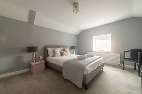 The Mulberry - From 250 Per Night