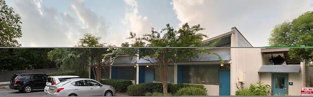 CCF Enjoy a Full Kitchen in an Affordable Studio Near Peachtree Street