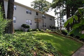 B2ba Quiet Condo Perfect for Business Professionals