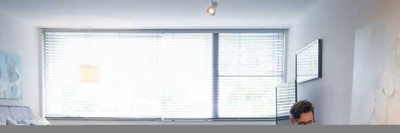 CCL Professional Studio w Wi-fi Perfect for Business Travelers