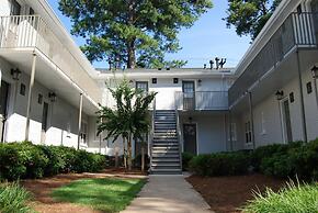 B2bl Cute Condo Walkable to Midtown 1 Block From Marta