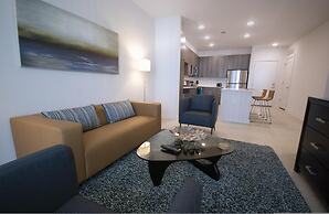 S1bf Rare Find - Bright and Modern 1-br w Free Parking