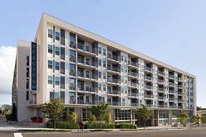 S1be Spacious 1-br w Pool Fitness Center and Dog Park