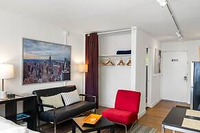 CPD Safe Clean Studio w Free Parking Near Shepherd Center