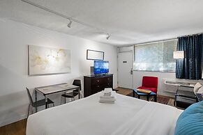 CPD Safe Clean Studio w Free Parking Near Shepherd Center