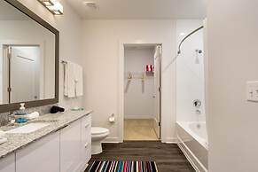 S2ba Modern 2-br Walkable in Midtown 1 Block From Marta