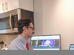 B2bf Quick Easy Virtual Check In w Free Parking