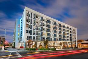 S1bl Enjoy a Full Kitchen in an Affordable 1-br Near Piedmont Park