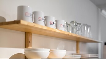 CCB Affordable Studio w Cozy Bed and Friendly Hosts