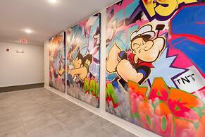 S2bb Bright 2-br Midtown Apartment With Pool and Gym