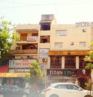 Hotel Milan Gurukul Road