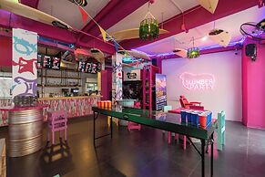 Slumber Party Surf Kata Phuket