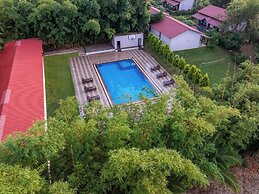 Sterling Banashree Badami