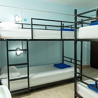 Slumber Party Koh Phagnan Beach