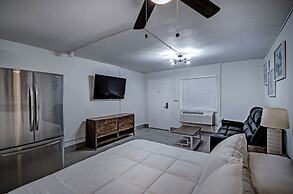 The Admiral Apartments