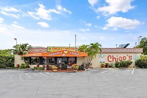 Coral Palm by Avantstay Key West Walkable Gated Community & Shared Poo