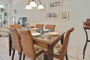 Key West Found by Avantstay Close to Shops w/ Patio & Shared Pool! Wee