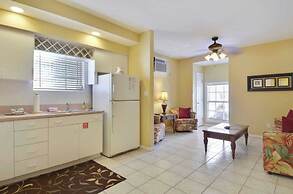 Casa Grande by Avantstay Dt Key West Near South Beach w/ Pool