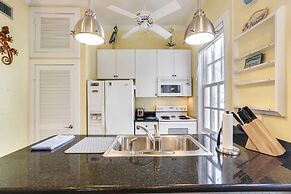 Lazy Gecko by Avantstay Walk to Duval St in Key West! Month Long Stays