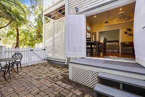Lazy Gecko by Avantstay Walk to Duval St in Key West! Month Long Stays