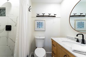 A Place In Paradise by Avantstay Key West Walkable w/ Shared Pool Week